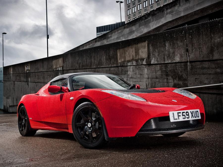  Tesla Roadster Sport 2010 года  (UK) (фото 11 из 13)